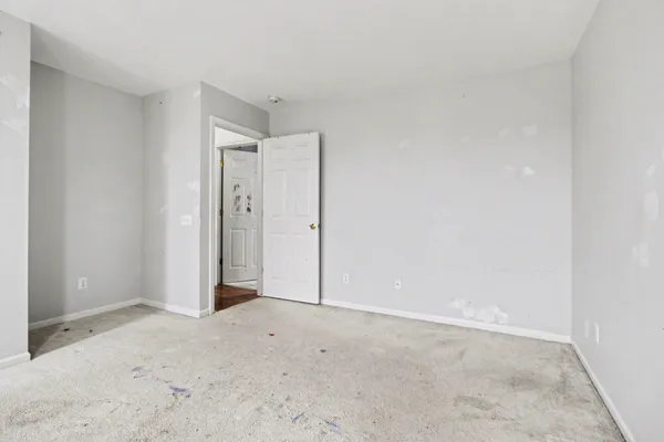 $329,900 | 7235 Roxbury Drive, Ypsilanti, MI 48197