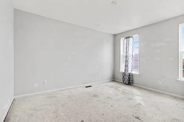 $329,900 | 7235 Roxbury Drive, Ypsilanti, MI 48197