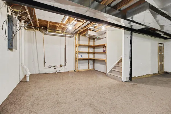 $329,900 | 7235 Roxbury Drive, Ypsilanti, MI 48197