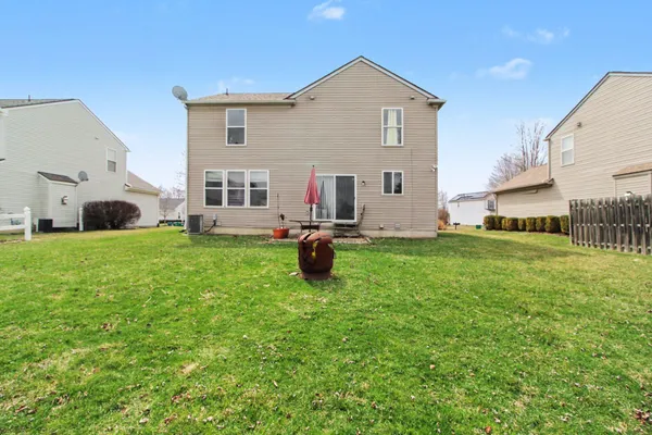 $329,900 | 7235 Roxbury Drive, Ypsilanti, MI 48197