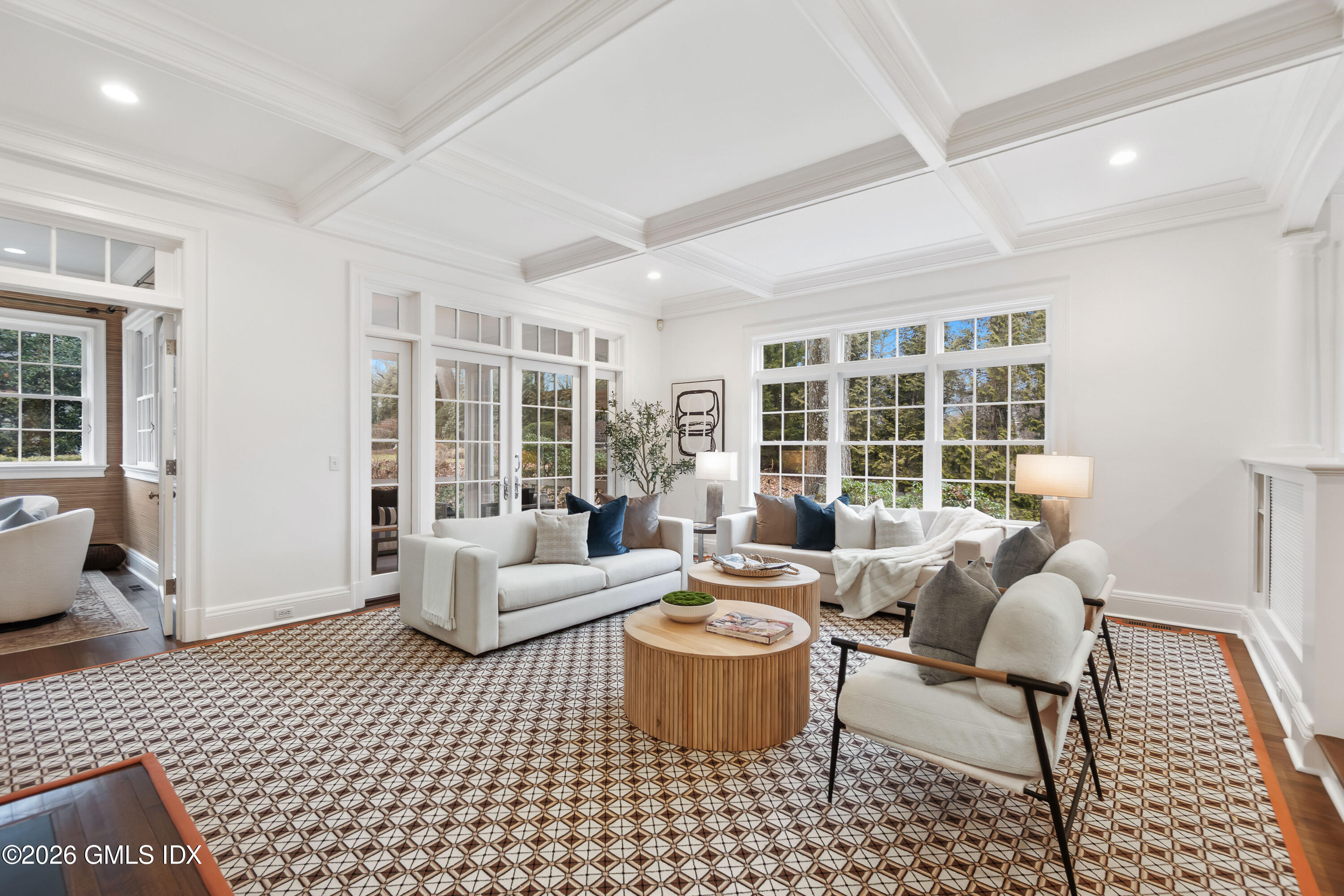 63 Wesskum Wood Road Riverside, CT 06878 - Photo 11 of 26 a living room with furniture