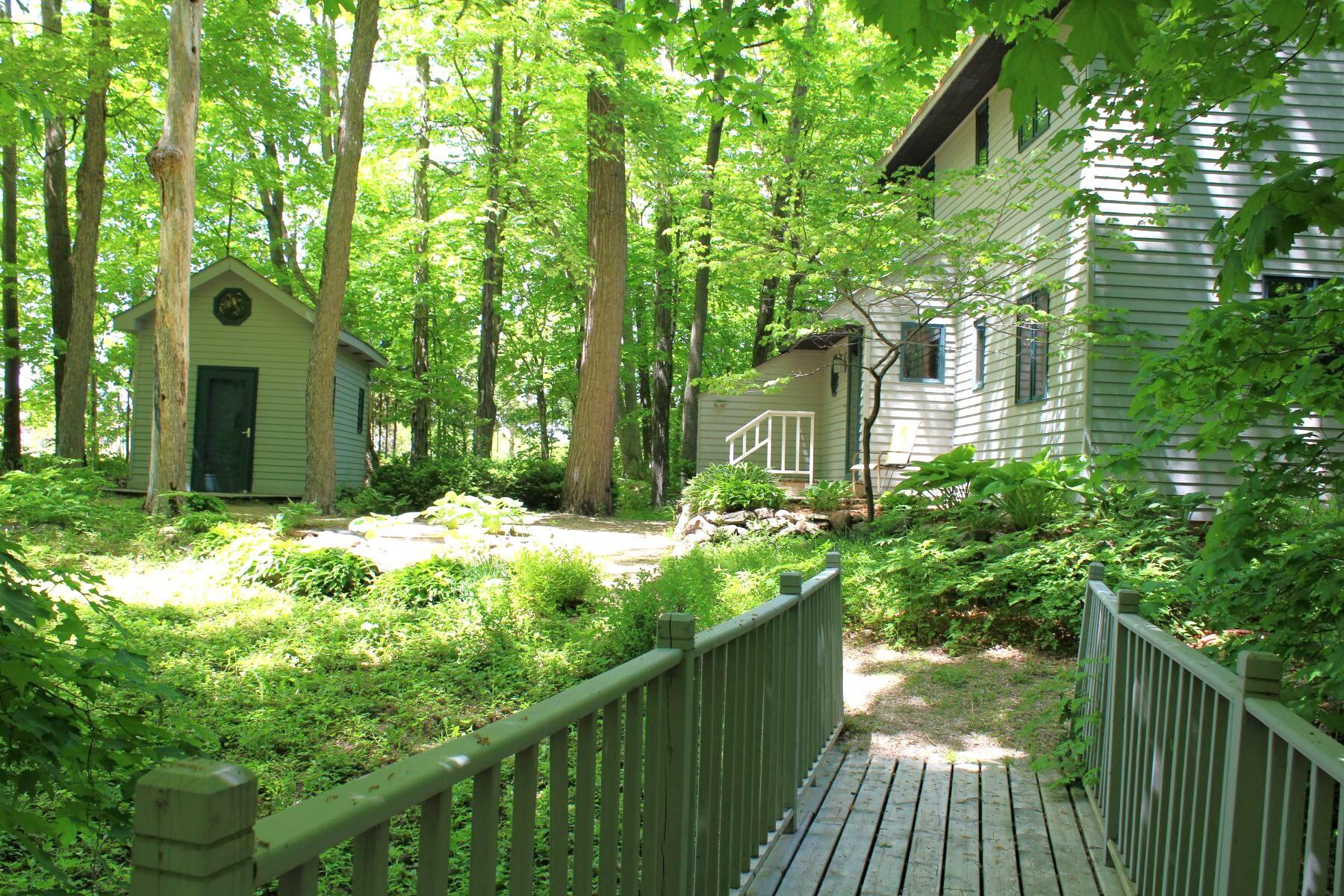 9561 Maple Tree Road Kewaskum, WI 53040 - Photo 2 of 46 Mapletree