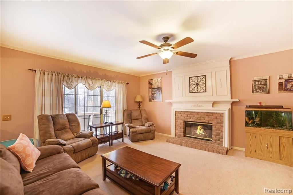 1227 Arms Court Rochester Hills, MI 48307 - Photo 13 of 37