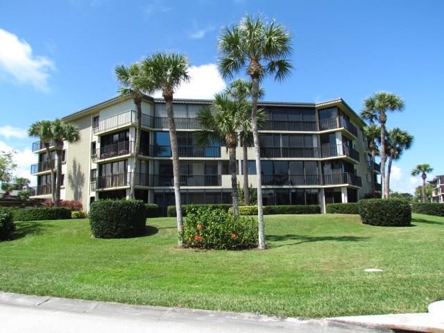 1850 Bay Road, Unit 1A Vero Beach, FL 32963 - Photo 1 of 32 Gallery Image 1