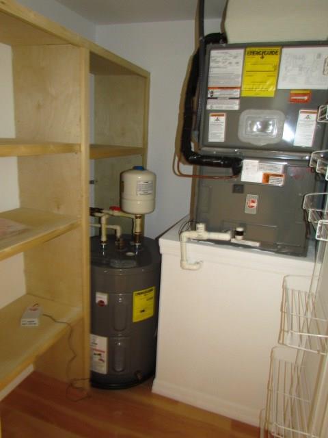 1850 Bay Road, Unit 1A Vero Beach, FL 32963 - Photo 18 of 32 Gallery Image 18