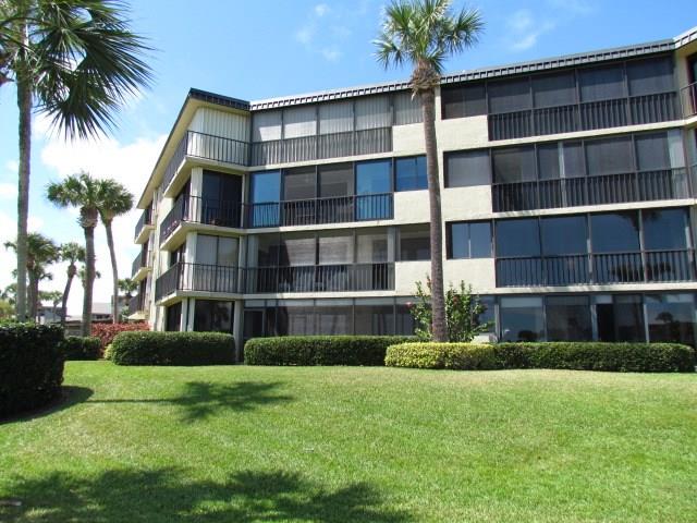 1850 Bay Road, Unit 1A Vero Beach, FL 32963 - Photo 31 of 32 Gallery Image 31