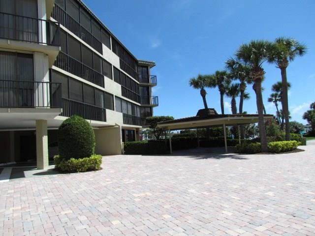 1850 Bay Road, Unit 1A Vero Beach, FL 32963 - Photo 32 of 32 Gallery Image 32