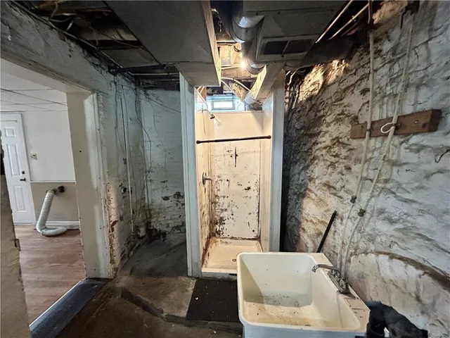 $49,900 | 439 East 7th Avenue, Tarentum, PA 15084