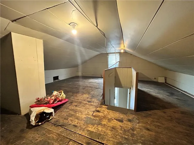 $49,900 | 439 East 7th Avenue, Tarentum, PA 15084