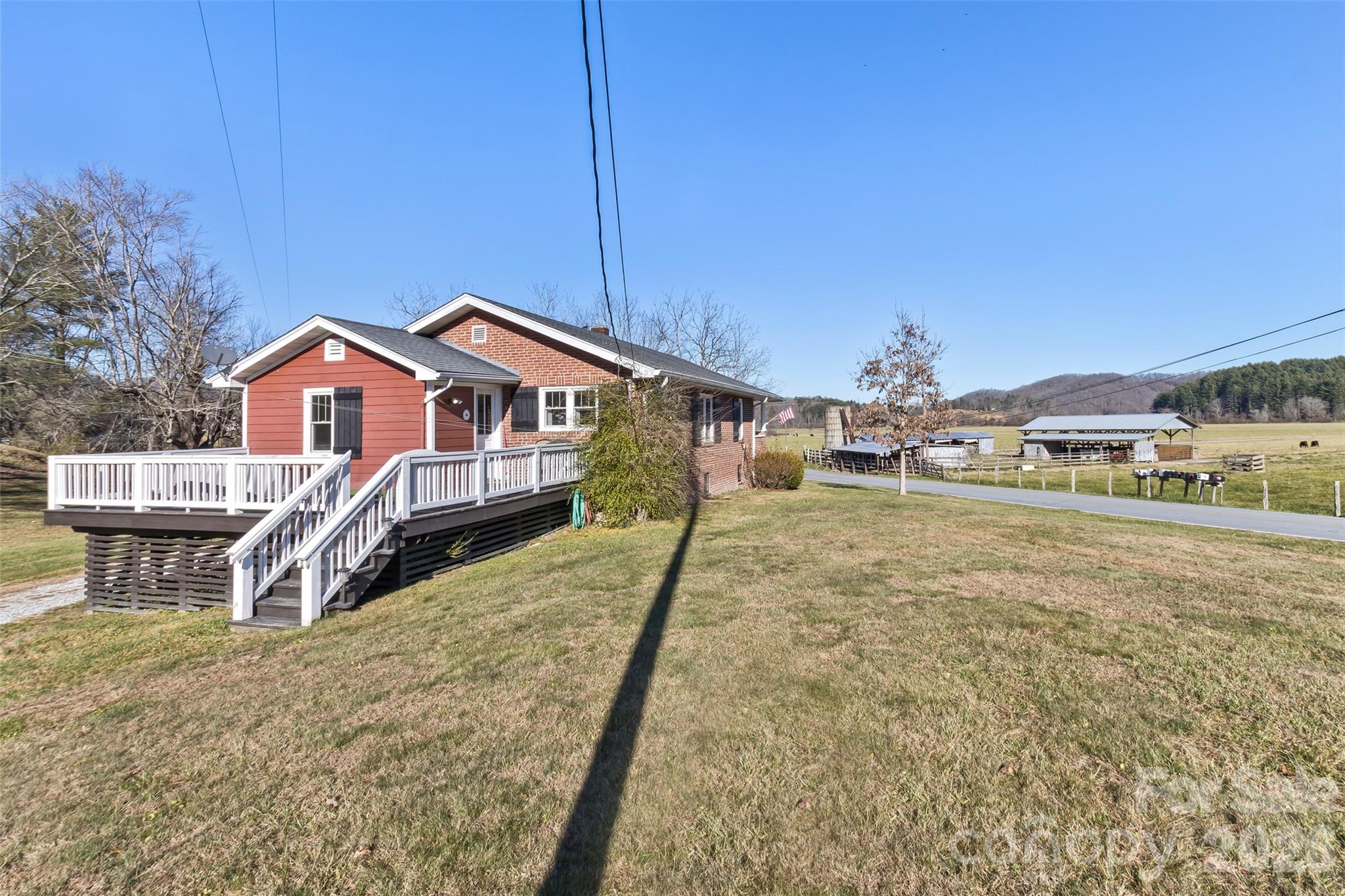 522 Calvert Road Brevard, NC 28712 - Photo 30 of 33