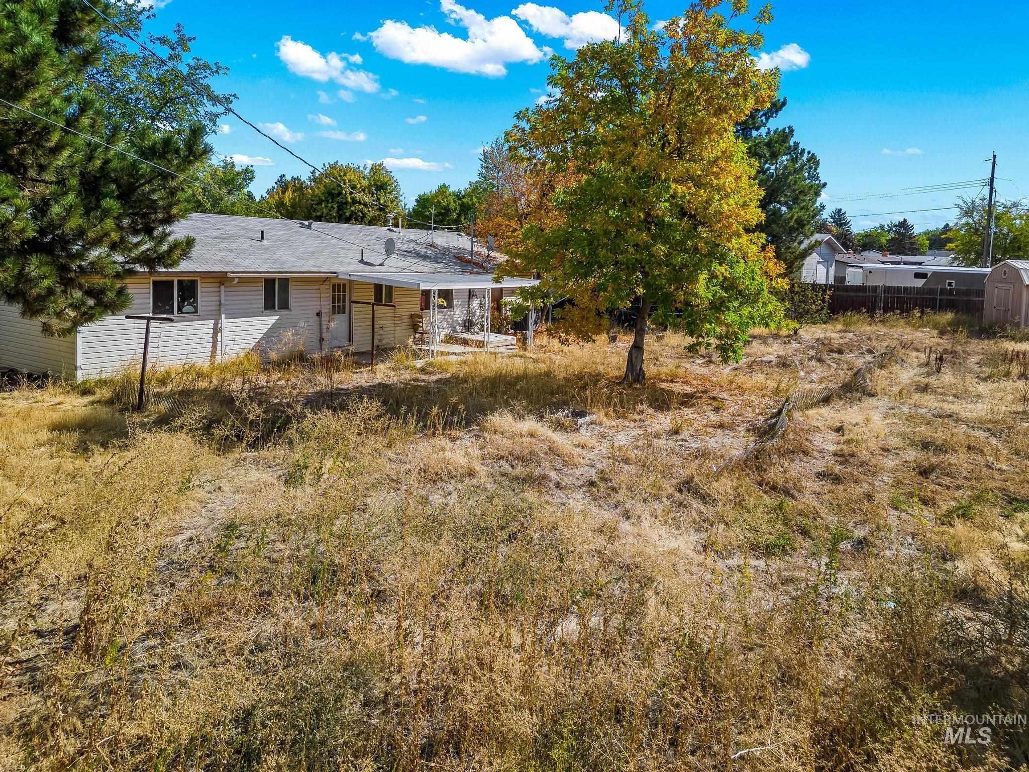 6295 West Grandview Place Boise, ID 83709 - Photo 6 of 29 Rear view of house
