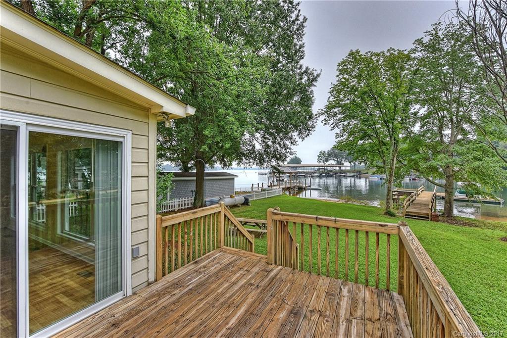 116 Surfside Road Mooresville, NC 28117 - Photo 19 of 24 Gallery Image 19