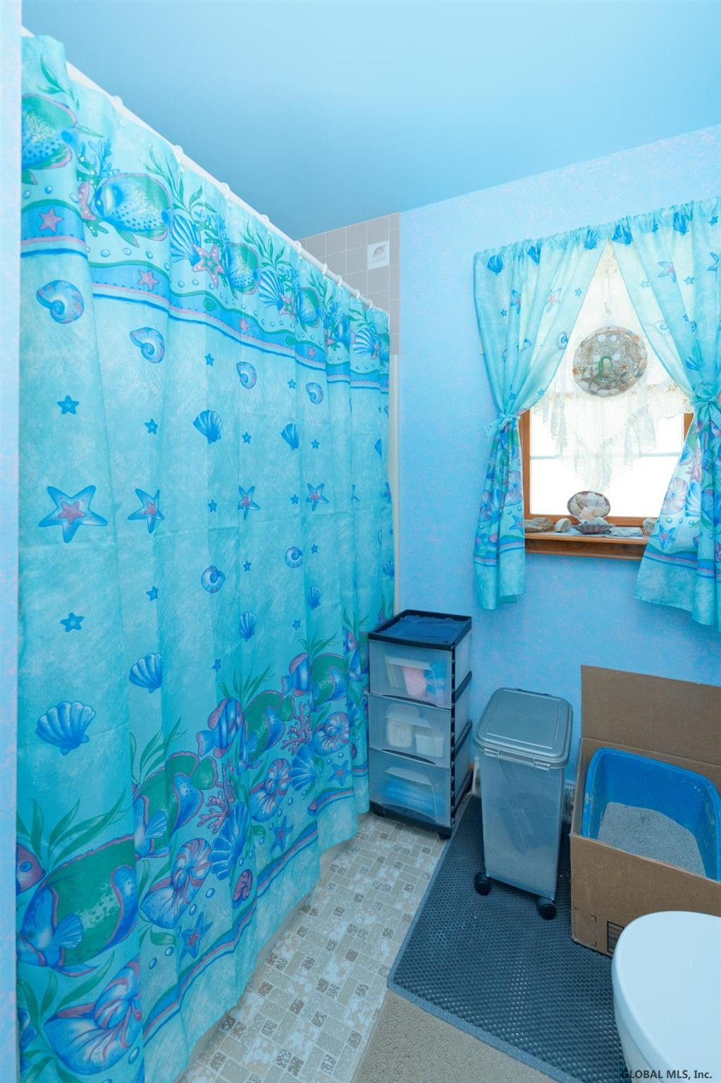 28 Colleen Road Troy, NY 12180 - Photo 19 of 35 Photo 19