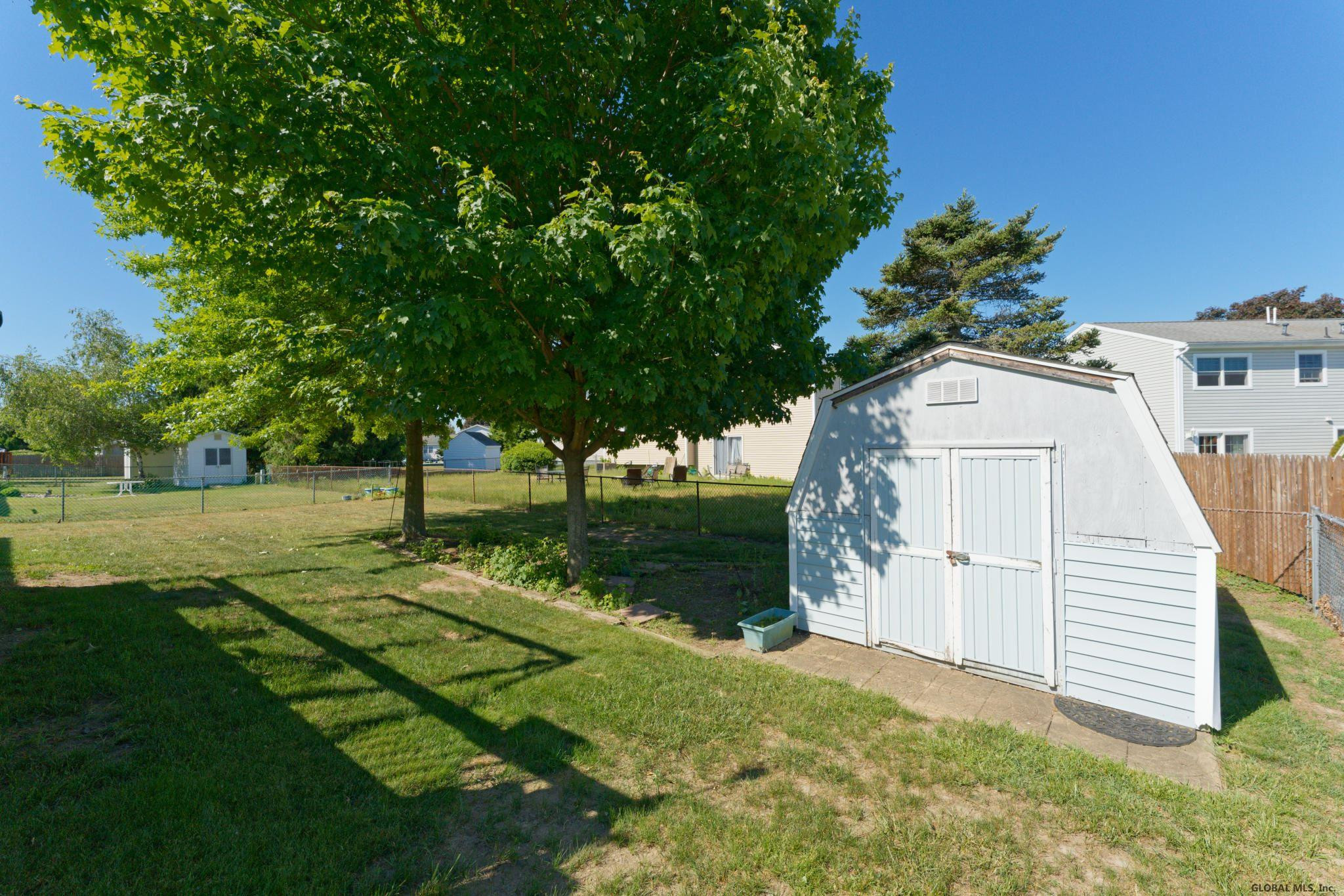 28 Colleen Road Troy, NY 12180 - Photo 33 of 35 Photo 33