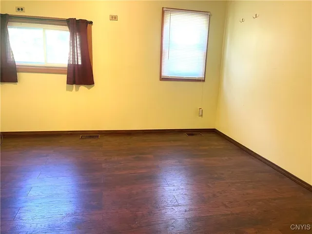 $124,900 | 42 Mechanic Street, Antwerp, NY 13608