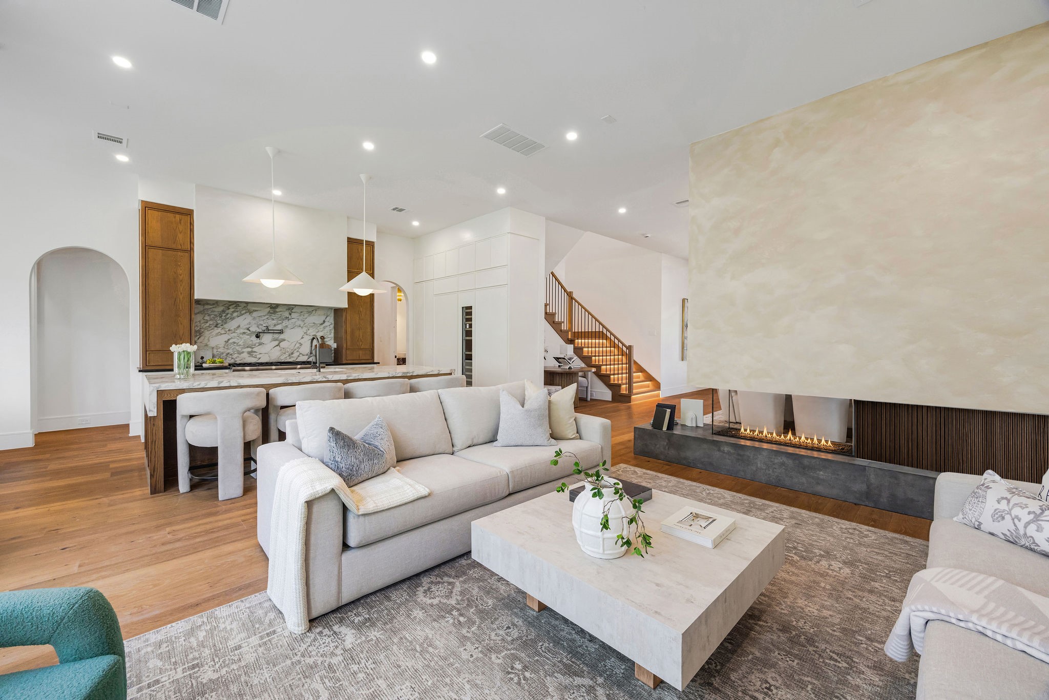 614 Ridge Street Houston, TX 77009 - Photo 14 of 38 Gallery Image 14