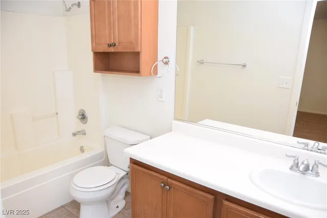 $1,800 | 7804 Wavering Pine Drive, Las Vegas, NV 89143