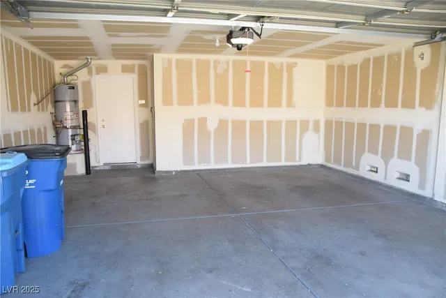 $1,800 | 7804 Wavering Pine Drive, Las Vegas, NV 89143