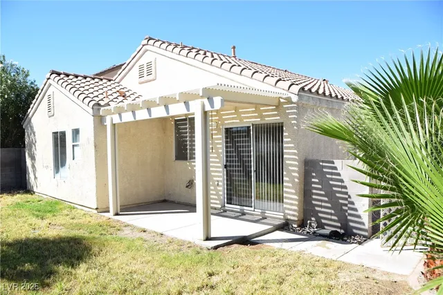 $1,800 | 7804 Wavering Pine Drive, Las Vegas, NV 89143