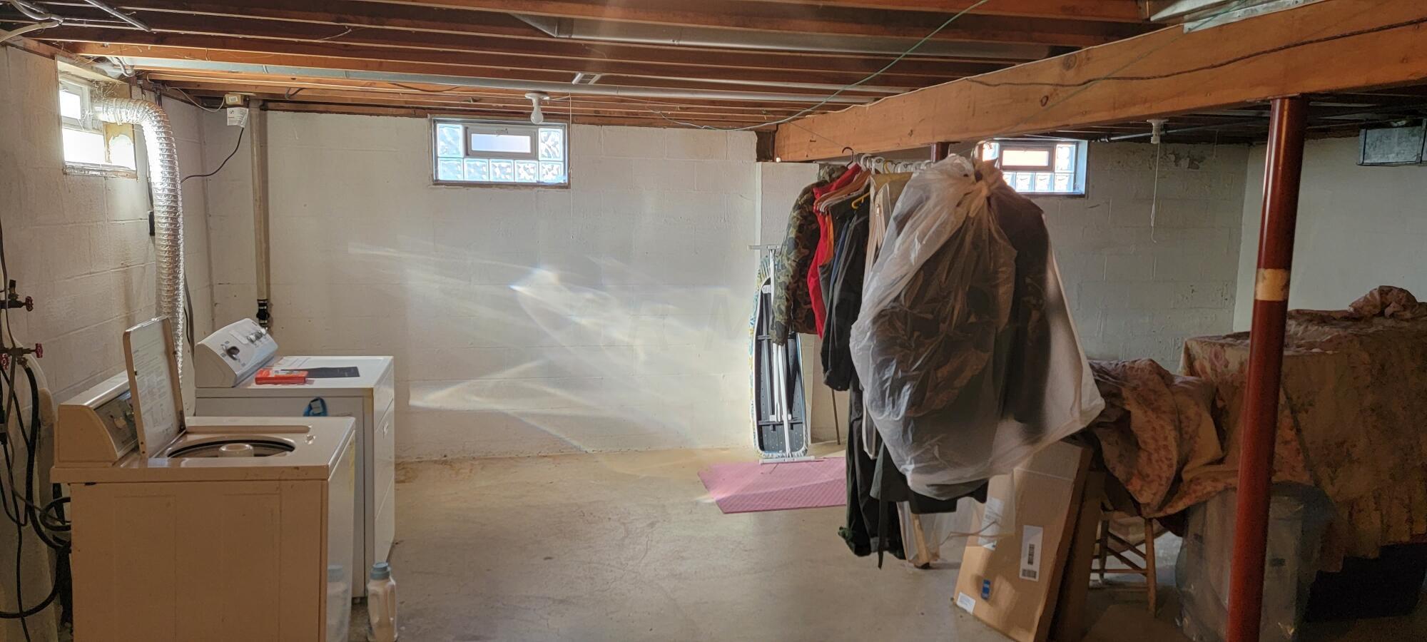 6105 Sandgate Road Columbus, OH 43229 - Photo 24 of 28 Full Basement