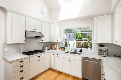 $3,350,000 | 428 Santa Clara Avenue, Redwood City, CA 94061