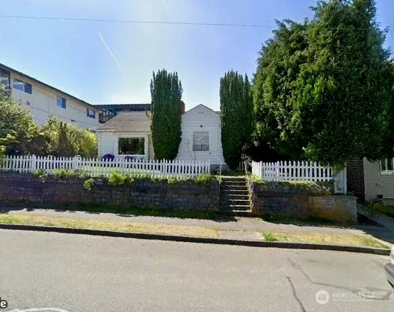 $1,175,000 | 640 Bell Street, Edmonds, WA 98020