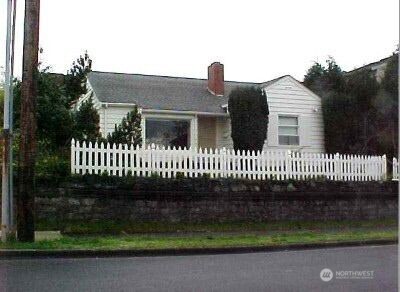 640 Bell Street Edmonds, WA 98020 - Photo 2 of 14