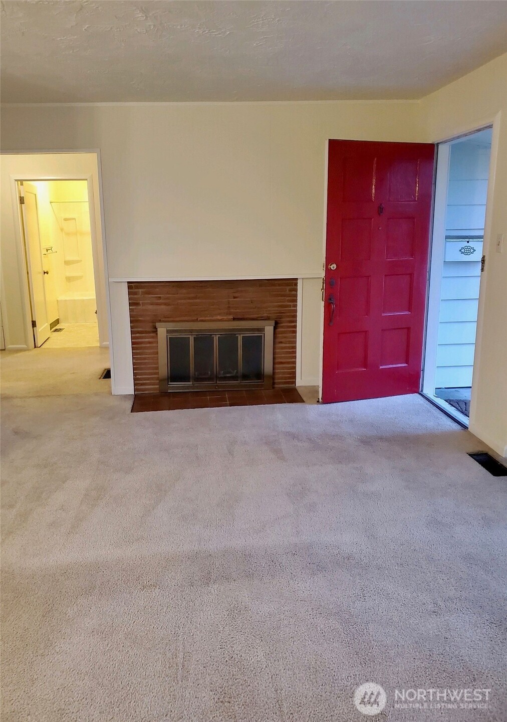 640 Bell Street Edmonds, WA 98020 - Photo 7 of 14