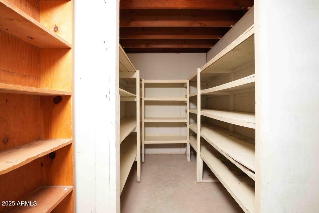 4330 East Navajo Lane Rimrock, AZ 86335 - Photo 53 of 59 a view of walk in closet with empty racks