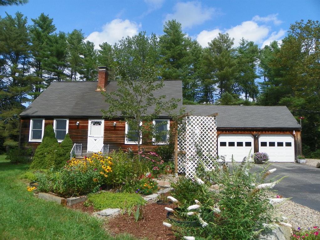 753 Limerick Road Arundel, ME 04046 - Photo 1 of 35 This lovely Cape could be your next...