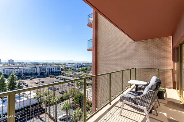 $129,000 | 4750 North Central Avenue, Unit 8B, Phoenix, AZ 85012