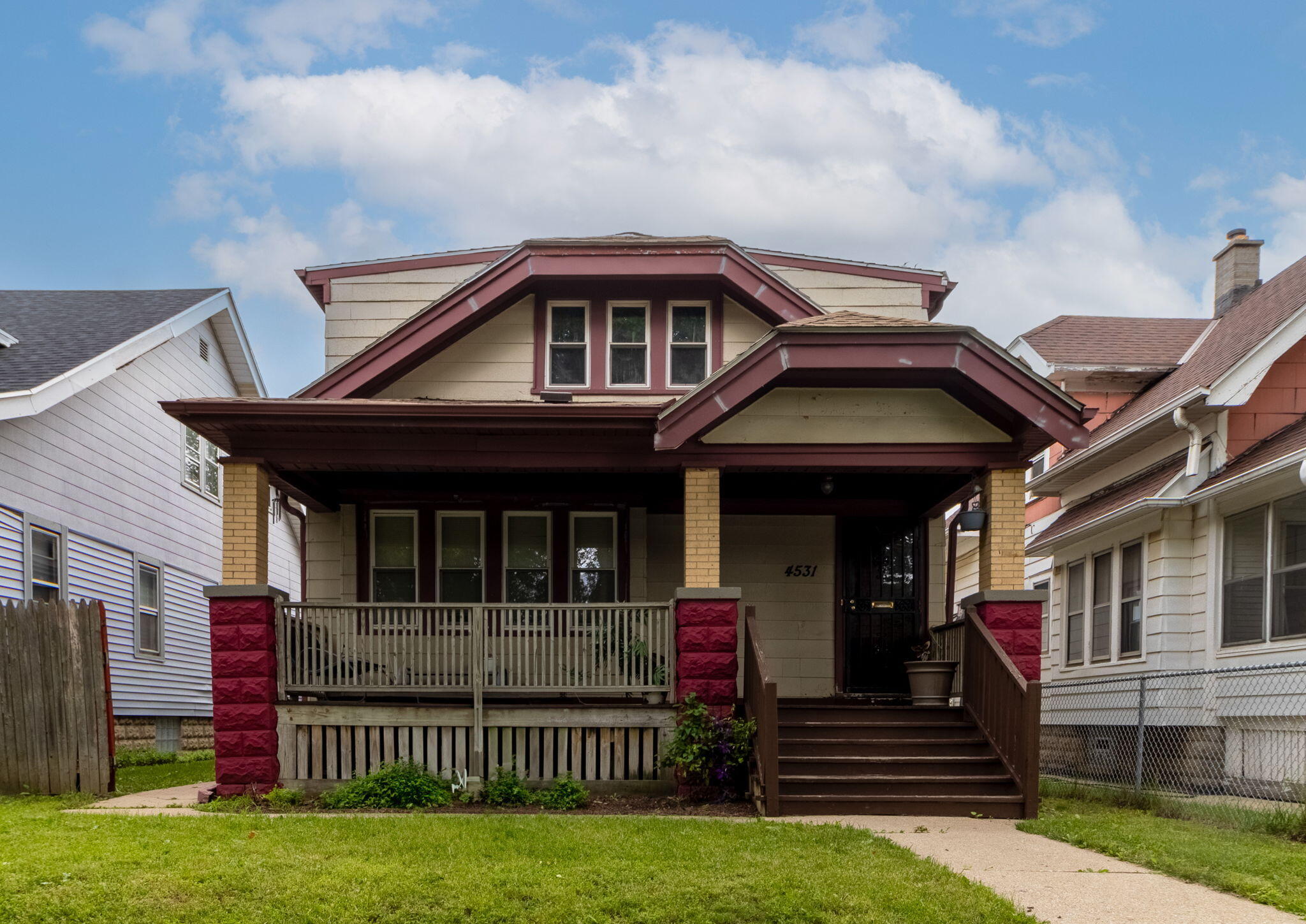 4531 North 29th Street Milwaukee, WI 53209 - Photo 2 of 12 1-web-or-mls-IMG_8615-HDR