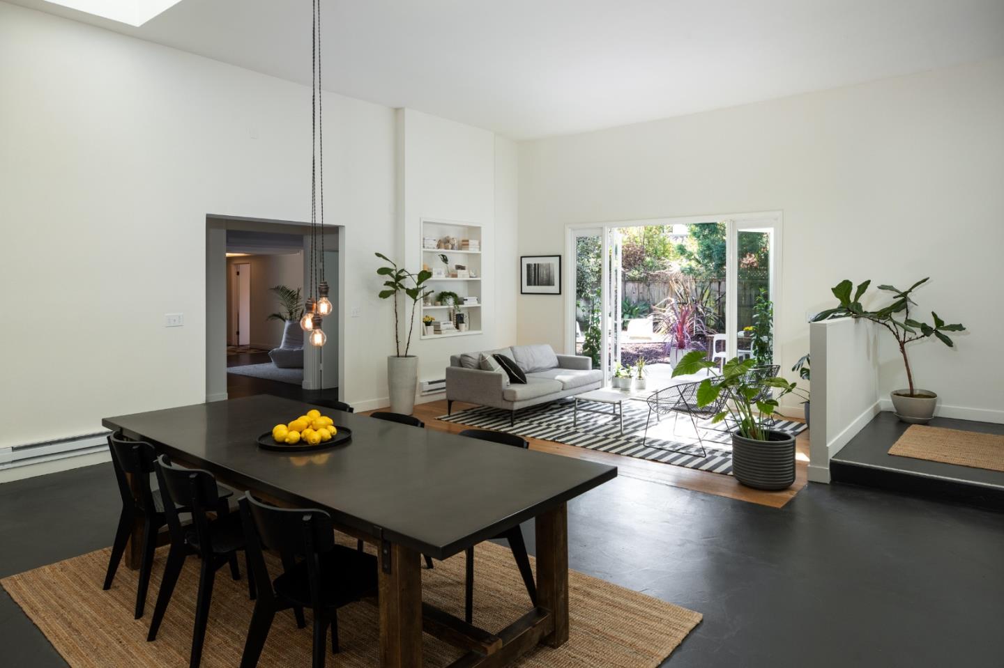 840 Sutter Avenue Palo Alto, CA 94303 - Photo 4 of 26 a view of a dining room with furniture and wooden floor