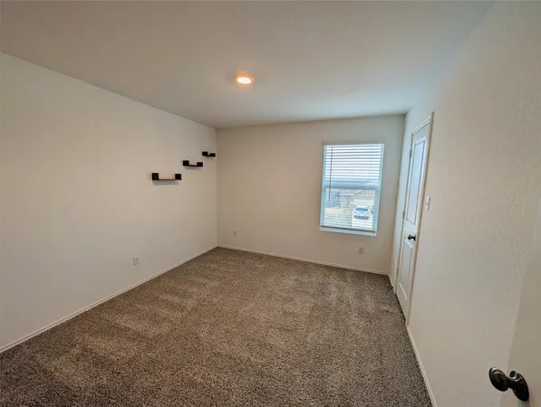 $2,475 | 100 Red Buckeye Street, Hutto, TX 78634