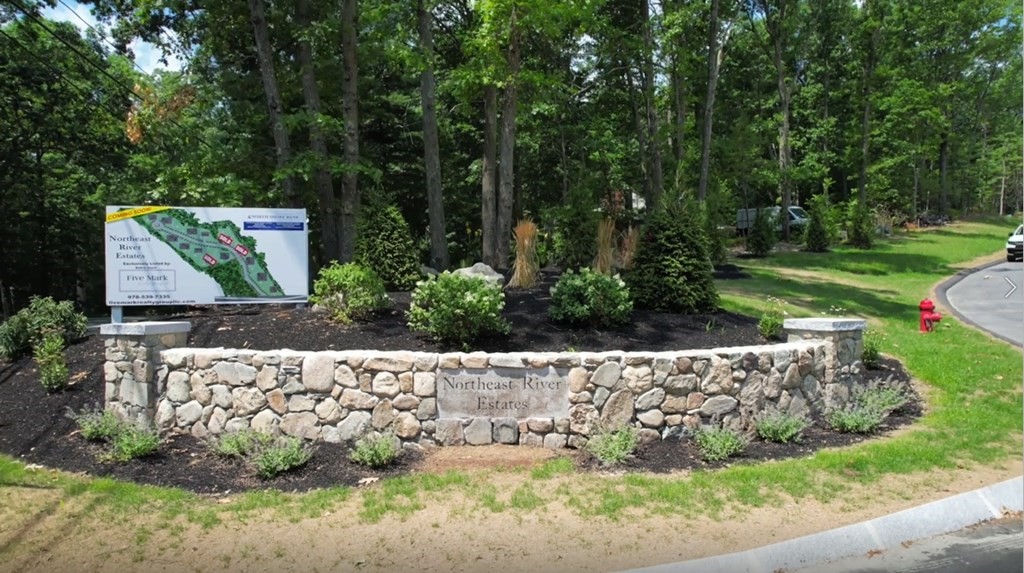 11 Couture Way Middleton, MA 01949 - Photo 3 of 3