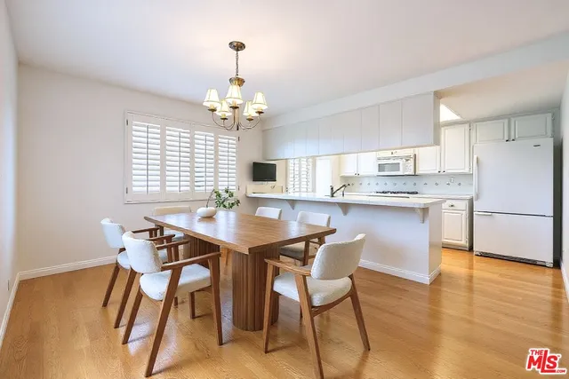 $6,200 | 1411 12th Street, Unit 2, Manhattan Beach, CA 90266