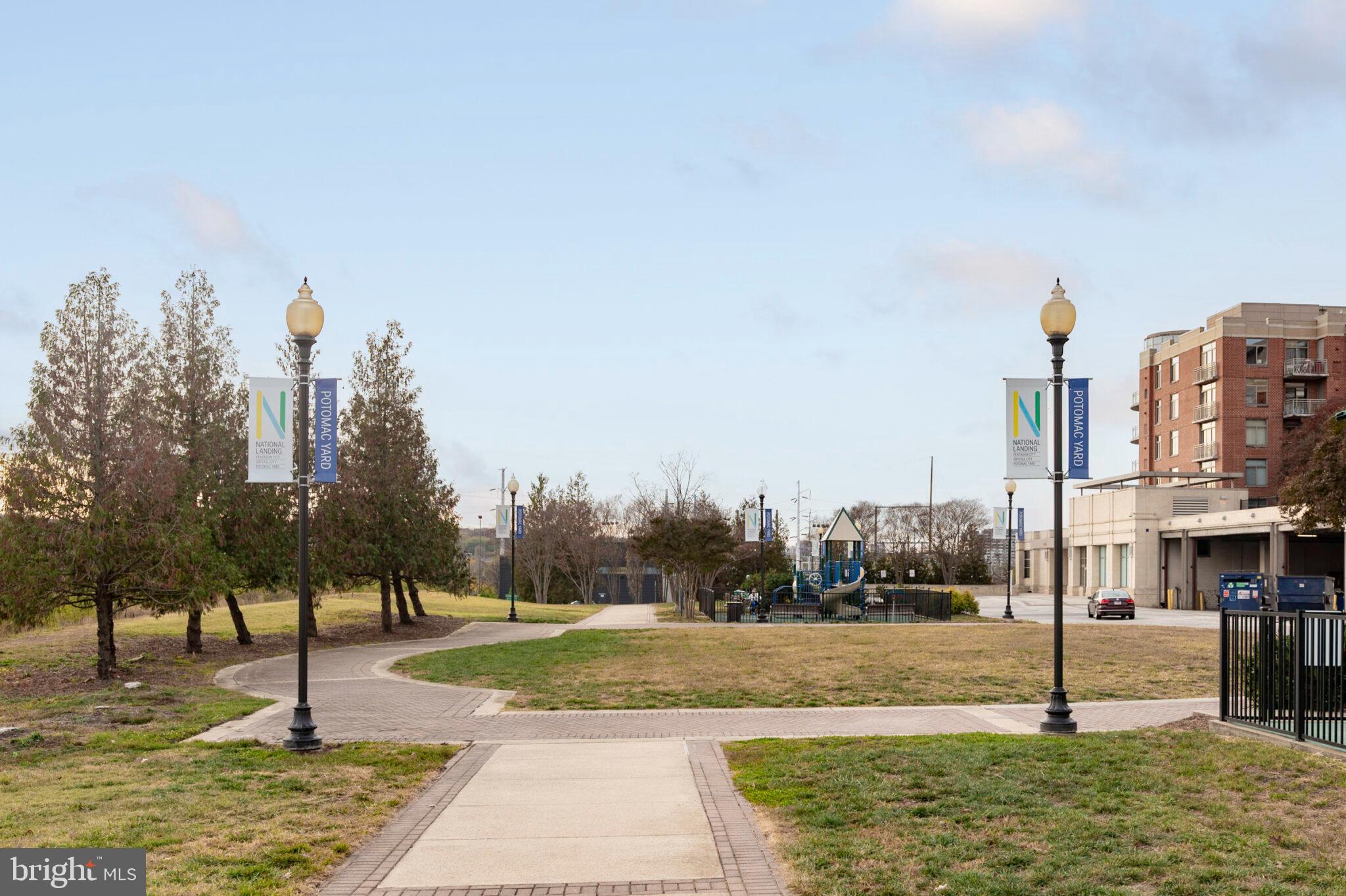 3650 South Glebe Road, Unit 450 Arlington, VA 22202 - Photo 56 of 60 a view of a park with large trees