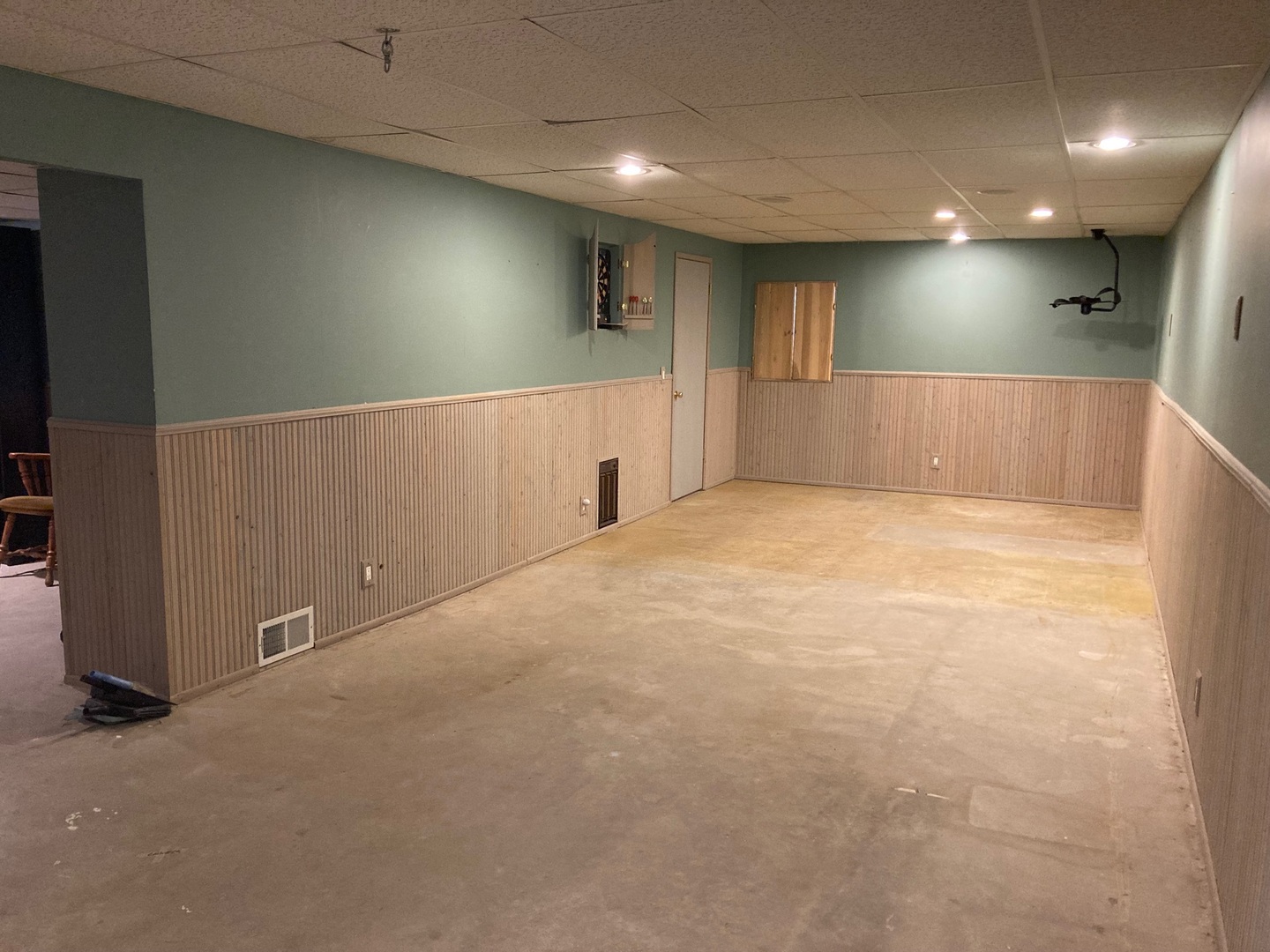 36 Redstart Road Naperville, IL 60565 - Photo 34 of 38 a view of an empty room