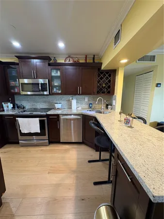 $2,600 | 4525 West 20th Avenue, Unit 529, Hialeah, FL 33012