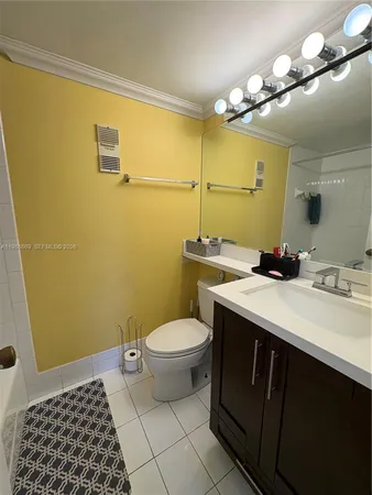 $2,600 | 4525 West 20th Avenue, Unit 529, Hialeah, FL 33012