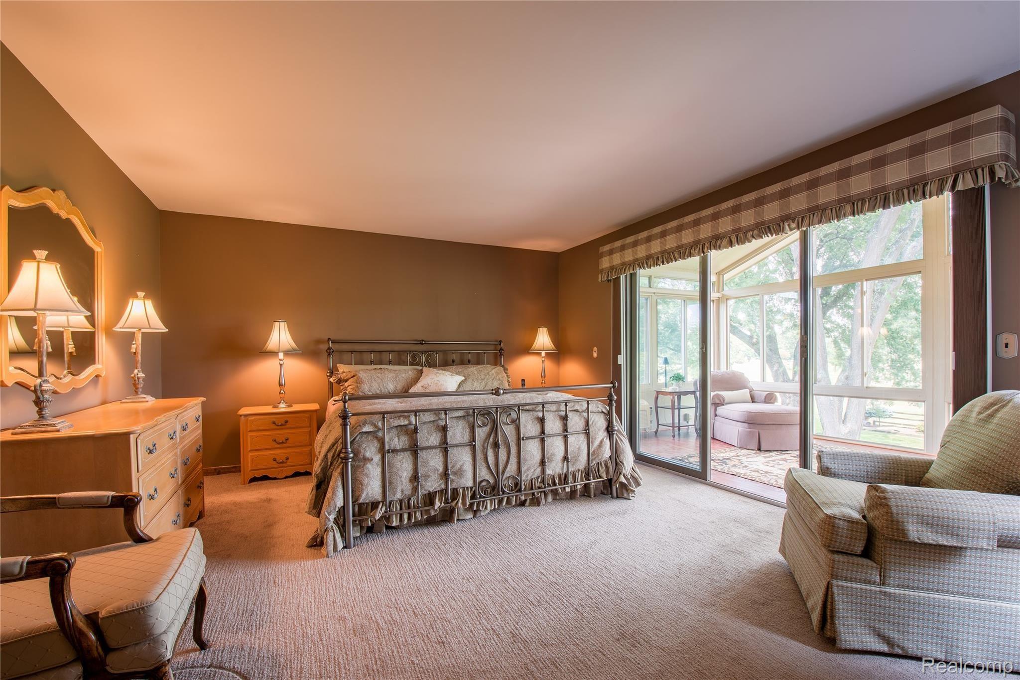 319 East Rolston Road Linden, MI 48451 - Photo 18 of 46 319 Rolston Rd HDR22.jpg