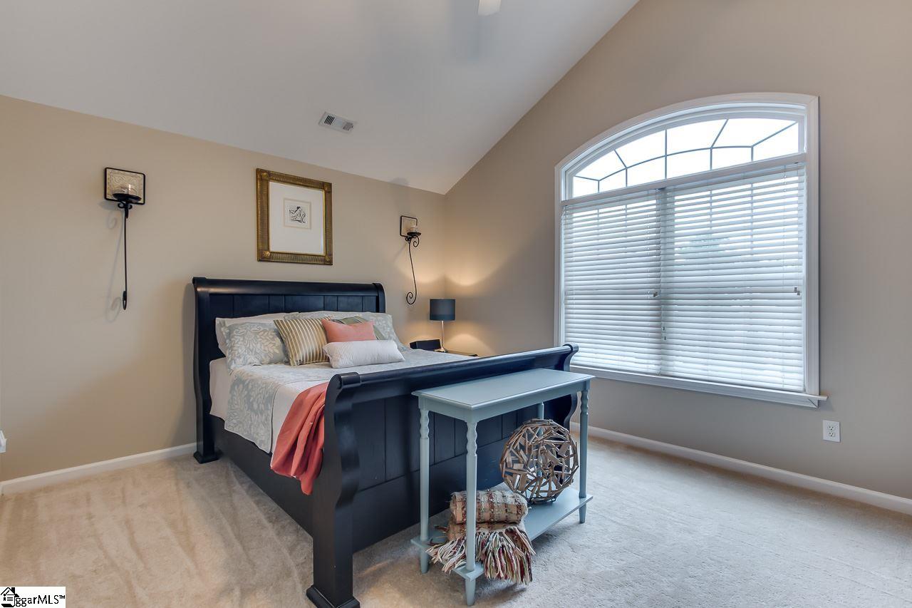 413 Cliffview Court Greer, SC 29650 - Photo 11 of 26 Gallery Image 11