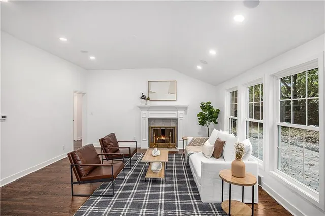 $765,000 | 9222 Belinder Road, Leawood, KS 66206