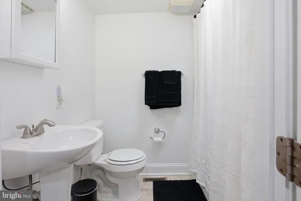 $229,900 | 506 Rodman Street, Wilmington, DE 19805