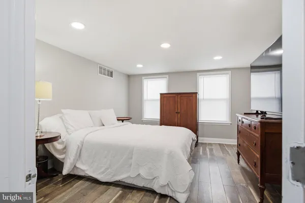 $229,900 | 506 Rodman Street, Wilmington, DE 19805