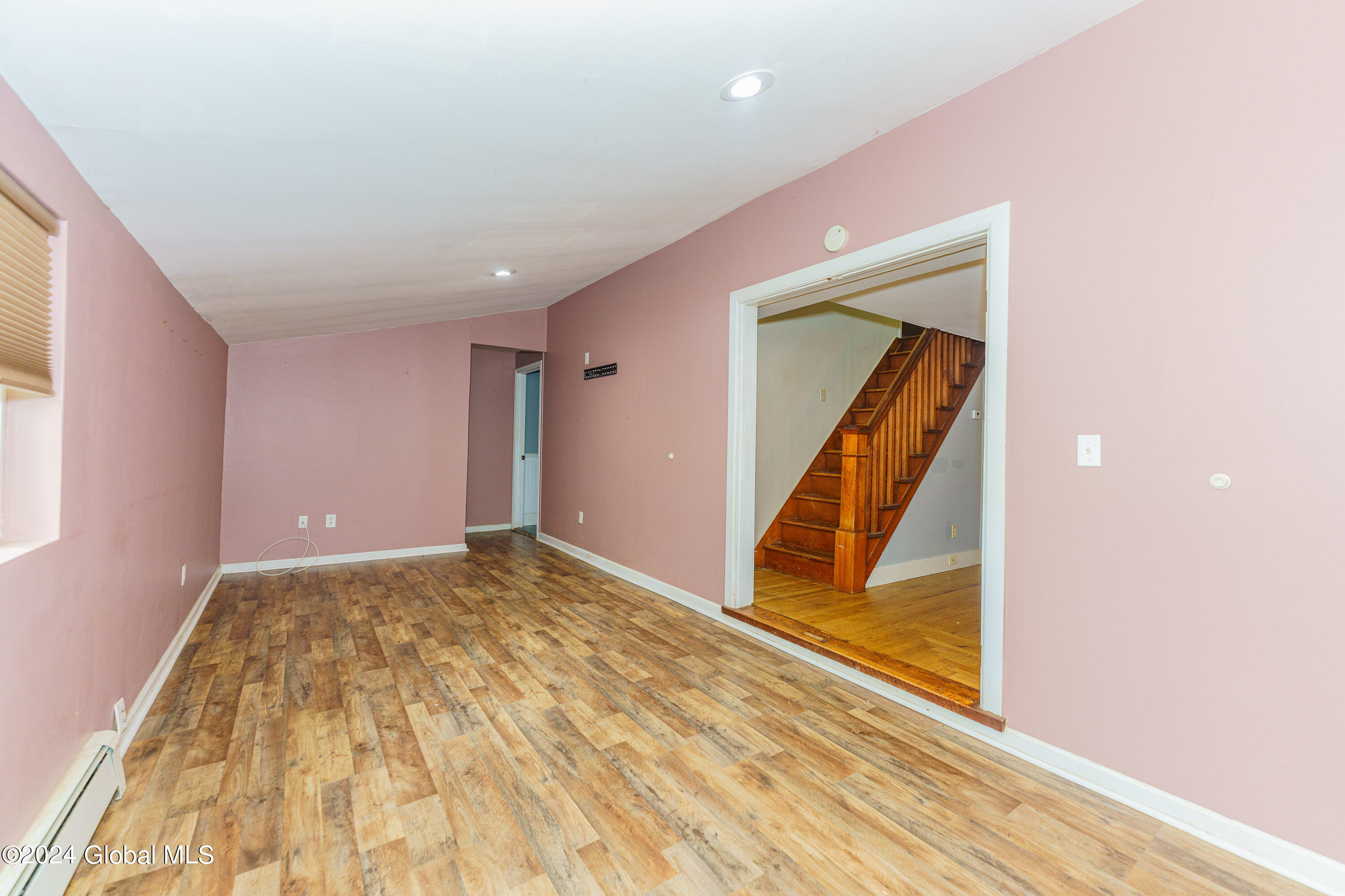 1200 River Road Troy, NY 12182 - Photo 16 of 36 5 Familyroom 3