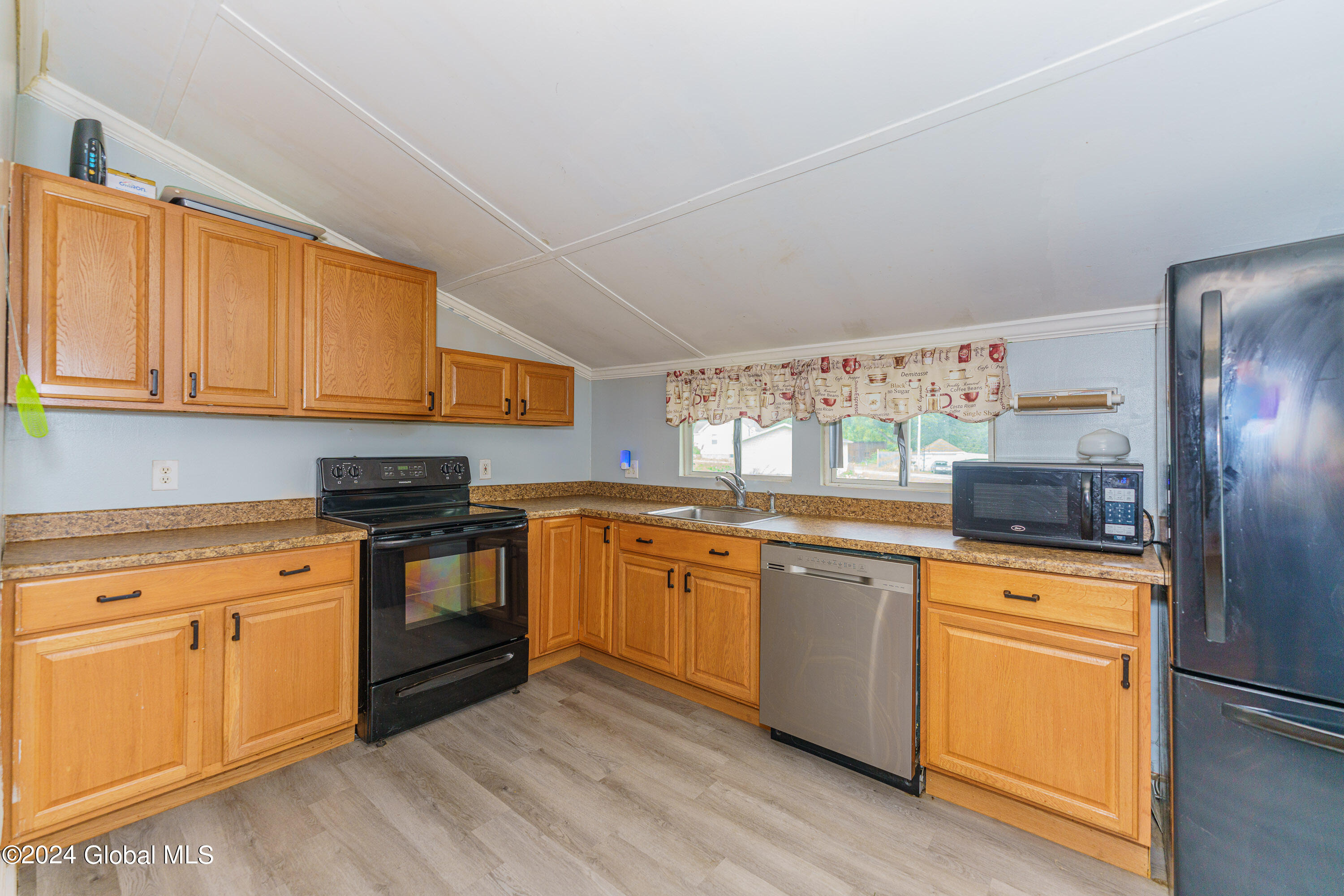 1200 River Road Troy, NY 12182 - Photo 3 of 36 3 Kitchen 1