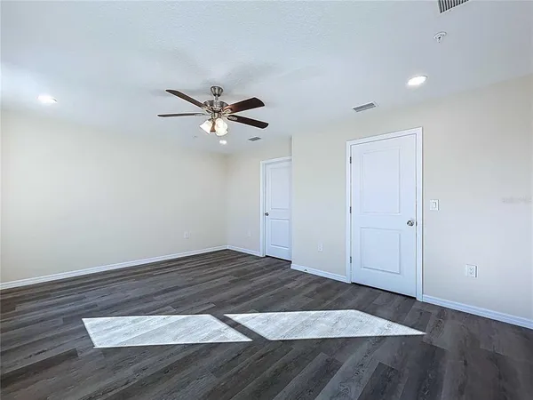 $325,000 | 4366 Cambio Gdns Court, Tampa, FL 33610