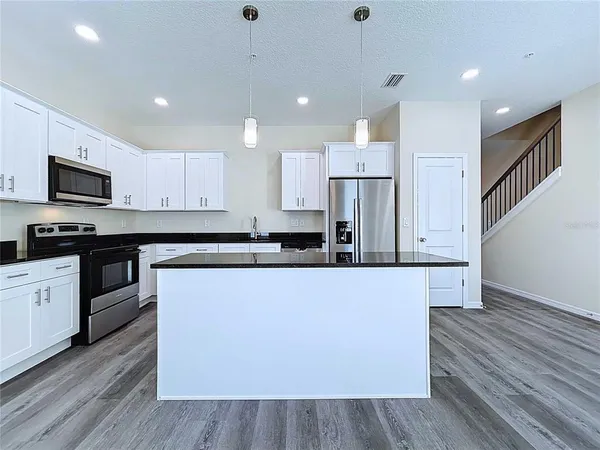 $325,000 | 4366 Cambio Gdns Court, Tampa, FL 33610