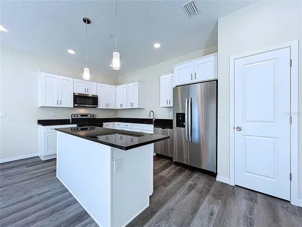 $325,000 | 4366 Cambio Gdns Court, Tampa, FL 33610